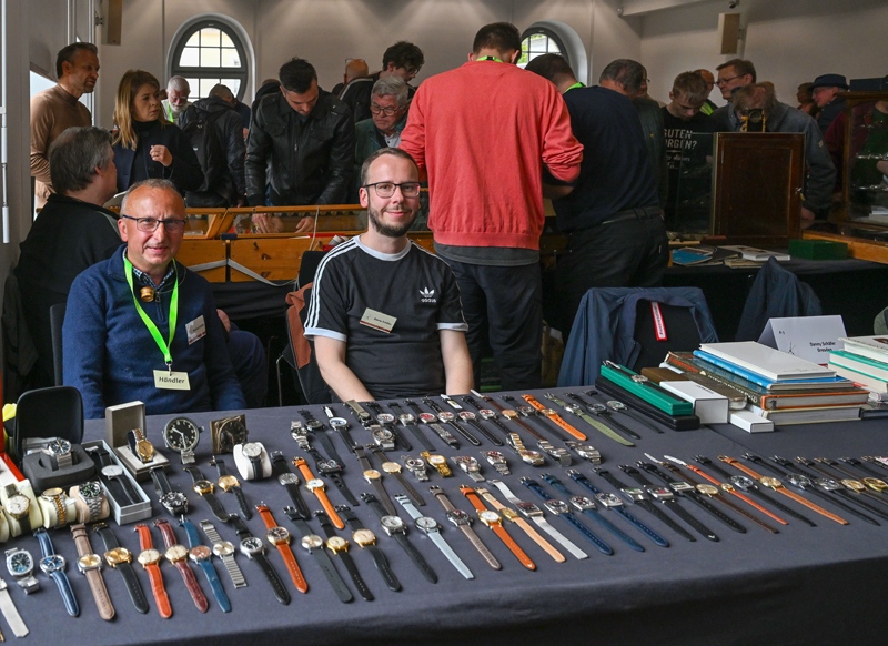 Antik-Uhrenbörse und Stadtfest